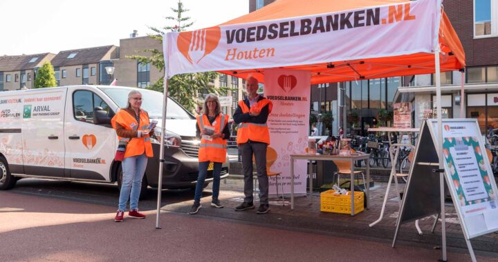 Kraampje van de voedselbank